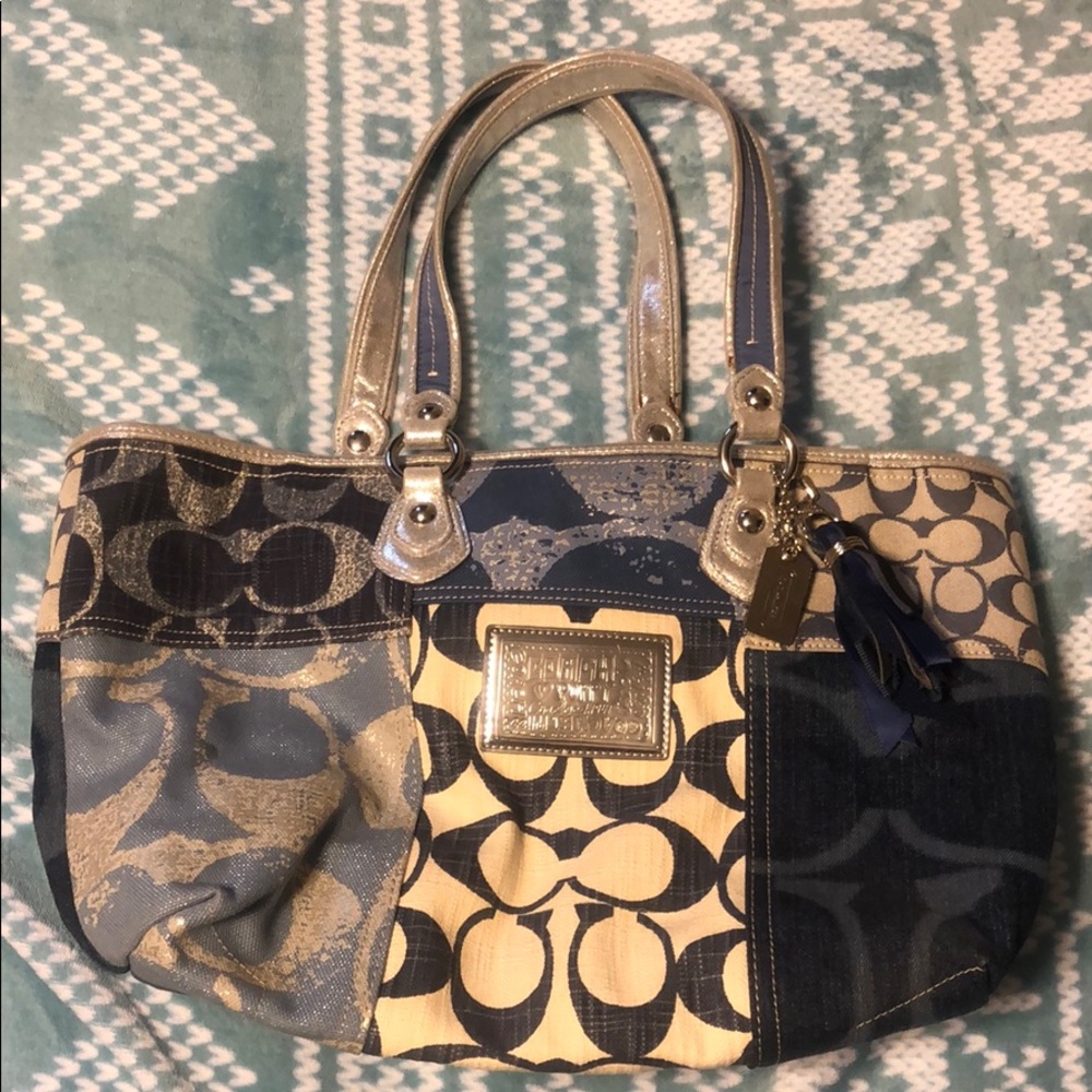 Coach Poppy Patchwork Purse- Limited Edition
